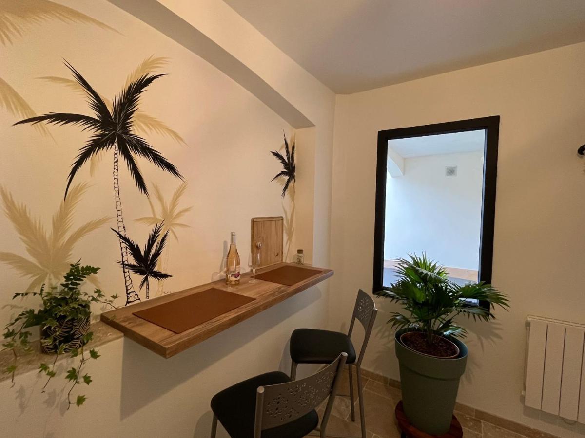 Chambre Au Calme Avec Spa Privatif Gratuit Sud Aveyron Les Palmiers Des Causses Saint-Rome-de-Tarn Eksteriør bilde